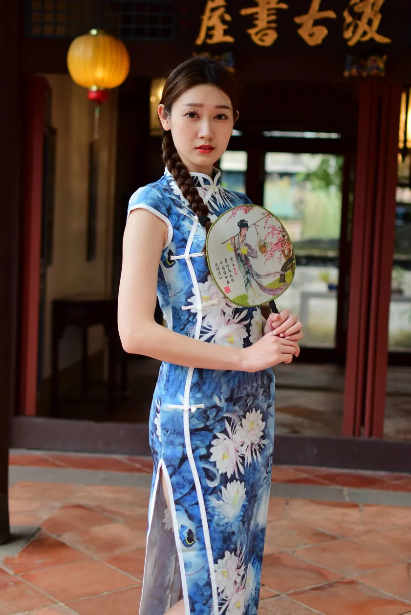 [Mzsock] NO.174 USD High-cut long cheongsam with white high heels and beautiful legs street photography#[105P]-8